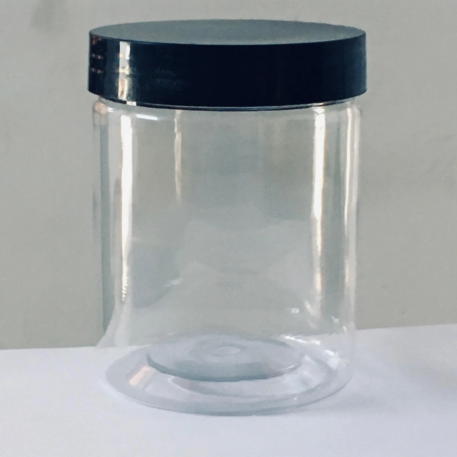 1500 ML Round Jar